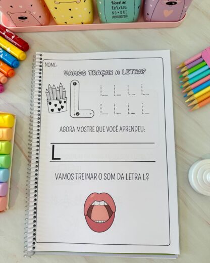 KIT COM 26 APOSTILAS DE ATIVIDADES PARA TRABALHAR AS LETRAS DO ALFABETO - Imagem 16