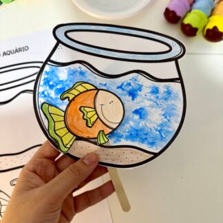 Atividade Peixe no Aquário
