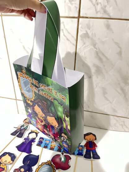 SACOLA TEATRAL BRANCA DE NEVE - Imagem 4