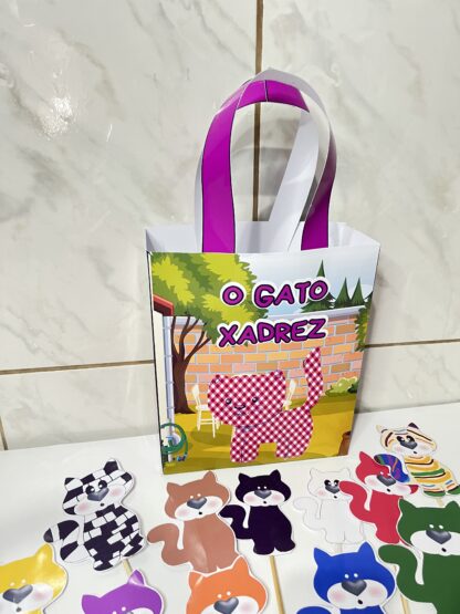 O Gato Xadrex - História na Sacola - Imagem 4