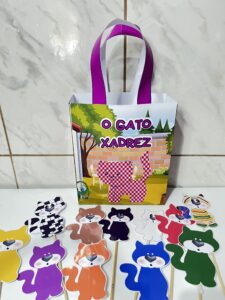 O Gato Xadrex – História na Sacola