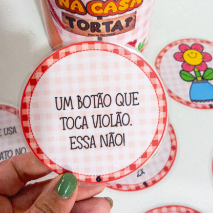 Quem mora na casa torta? Música na lata - Imagem 3
