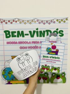 Painel + lembrancinha volta as aulas