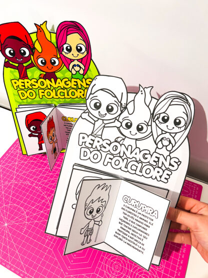 Luva Livro dos Personagens do Folclore