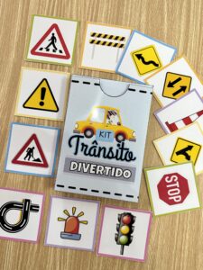KIT TRÂNSITO DIVERTIDO