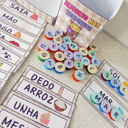Alfabeto nas Tampinhas – Material Lúdico para Alfabetização - Imagem 2