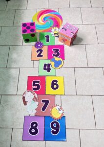 Amarelinha Dia das Crianças – Material Lúdico para Educação Infantil