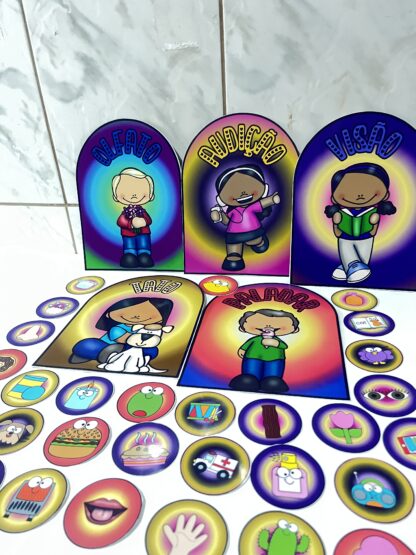 Luva dos 5 Sentidos – Aprender Brincando Nunca Foi Tão Divertido!