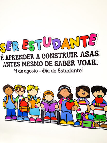 Painel Dia do Estudante:Ser estudante é aprender a construir asas… mesmo antes de saber voar. - Imagem 4