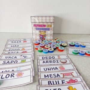Alfabeto móvel e leitura de palavras
