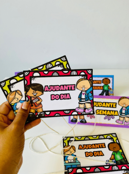 Crachás Ajudante do Dia & Ajudante da Semana – Incentive a autonomia e a organização! - Imagem 5