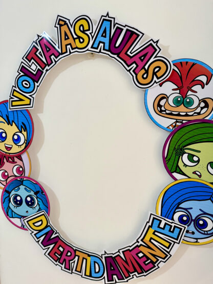 Decoração para Bambolê Volta às Aulas tema Divertidamente. - Imagem 3