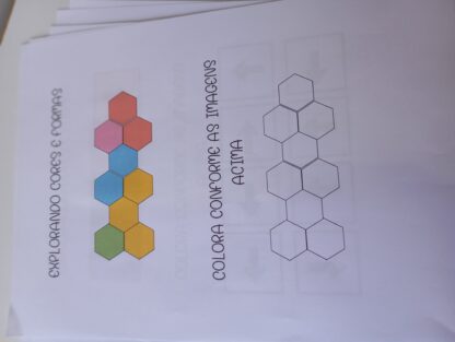 Explorando cores e formas - Imagem 7