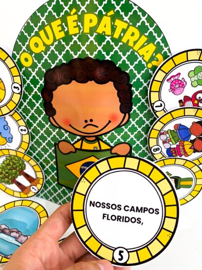 Luva com o poema "O que é Pátria" para trabalhar o tema "Independência do Brasil" com crianças da Educação Infantil. 🎶🇧🇷 - Imagem 5