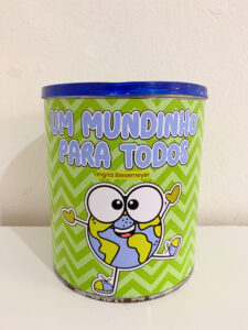 Poema na lata “Um Mundinho para Todos”