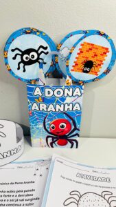 Sacola musical dona aranha