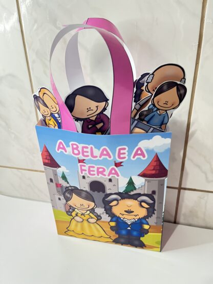 A BELA E A FERA - Imagem 3