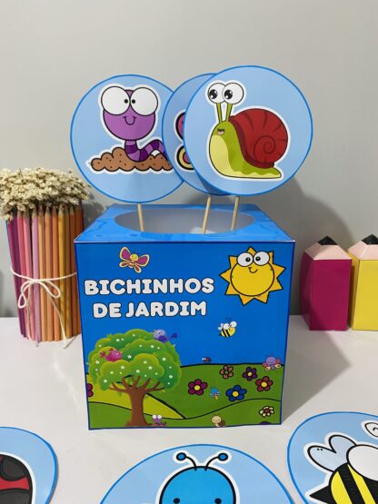CAIXA BICHINHOS DE JARDIM
